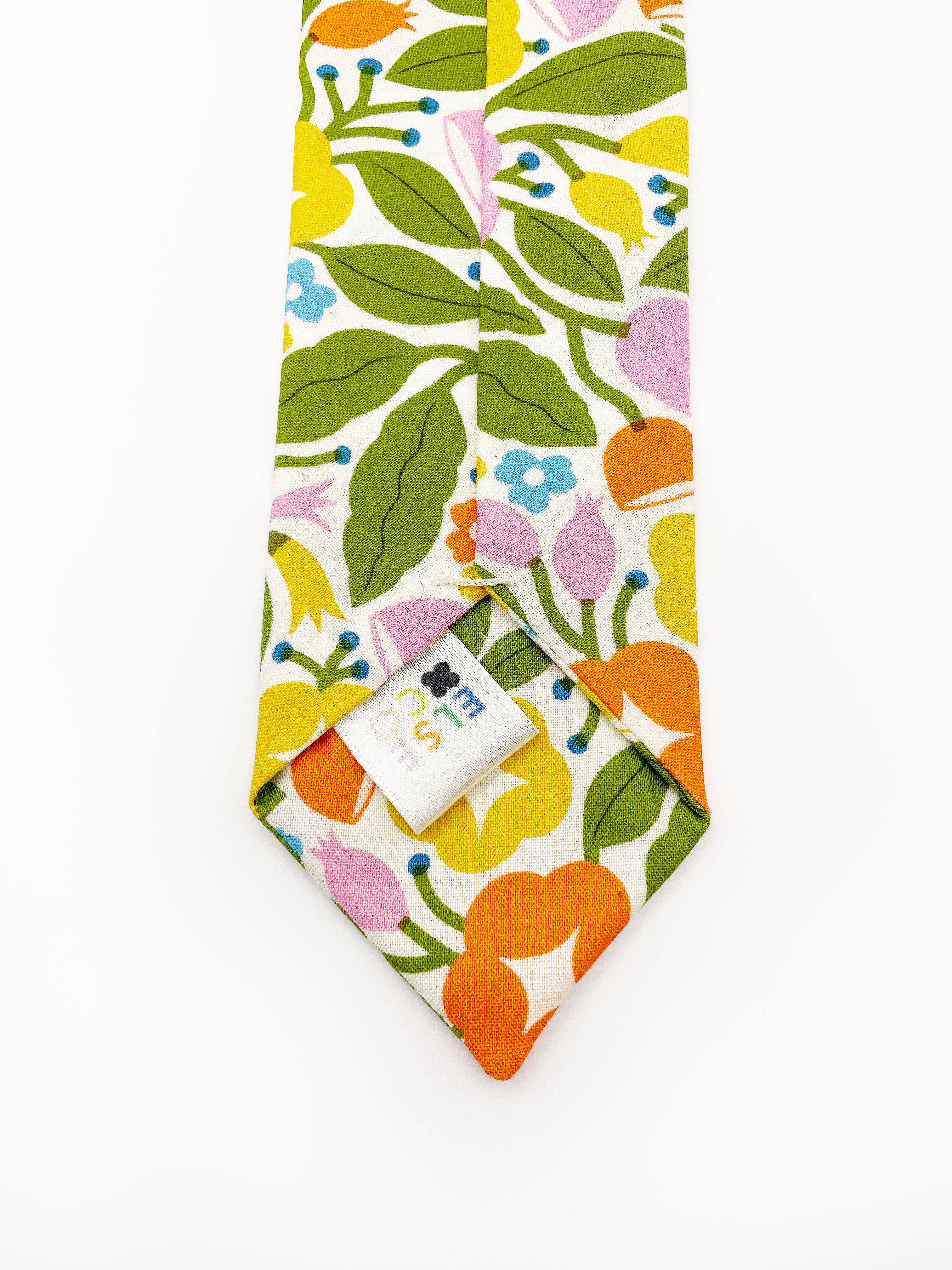 ELSE - Wholesale Necktie - Men's - Bold Floral Neckties For Men, Father's Day Gifts, Graduation3