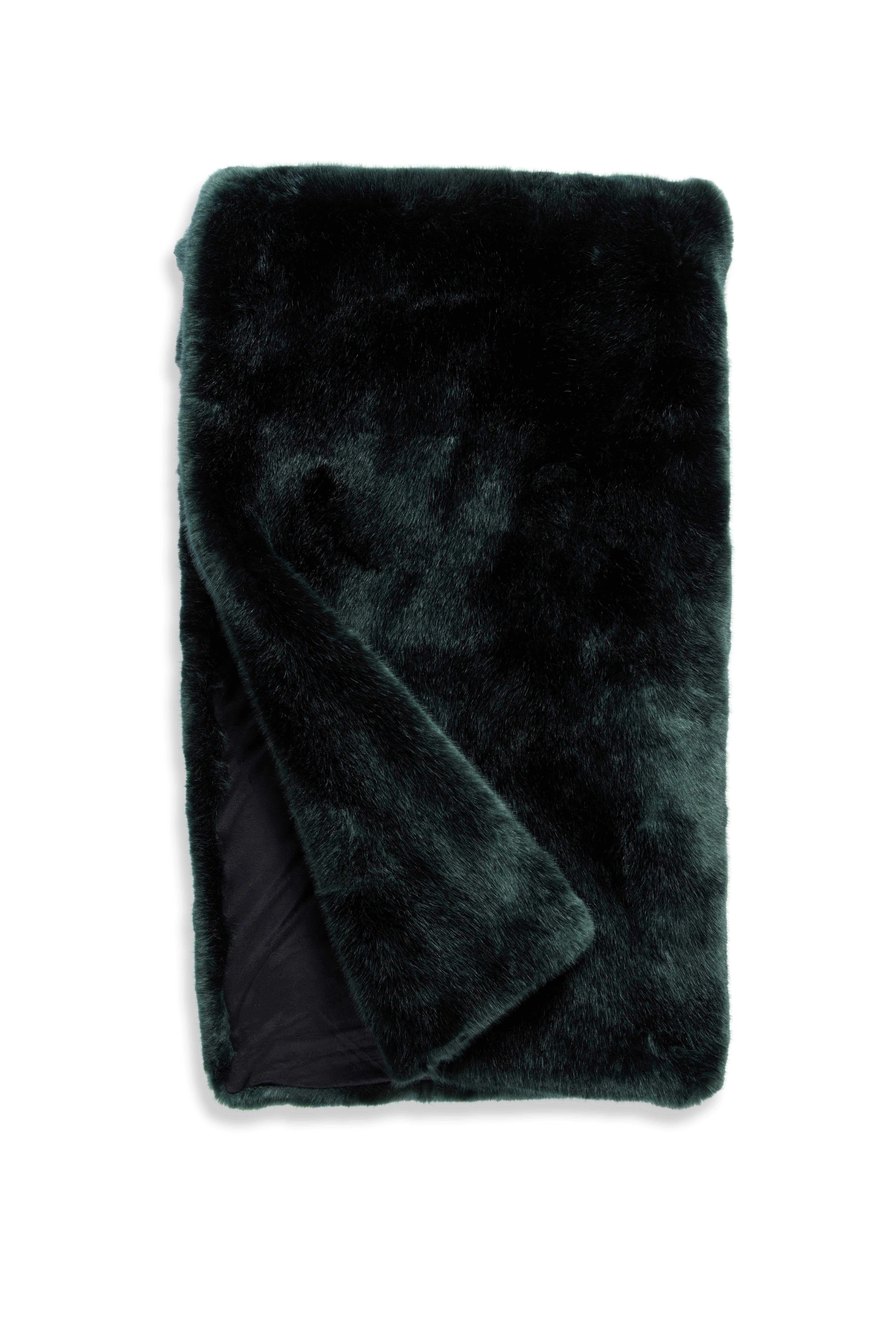 Donna Salyers Fabulous-Furs - Wholesale Throw Blanket - Couture Collection Faux Fur Throw2