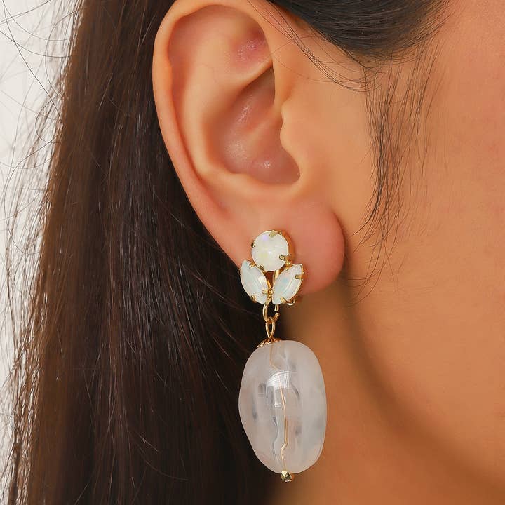 Pendientes de clip elegantes de metal dorado 24PEBOL050 para venta al por mayor de Blossom bijoux