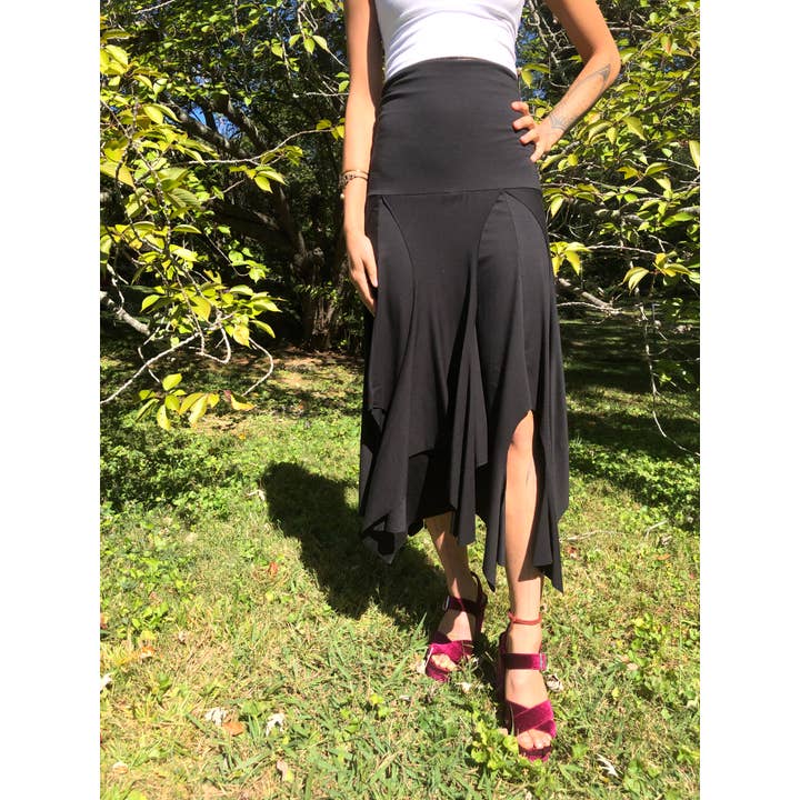 Saia Isadora Preto por atacado de Accentuates Clothing