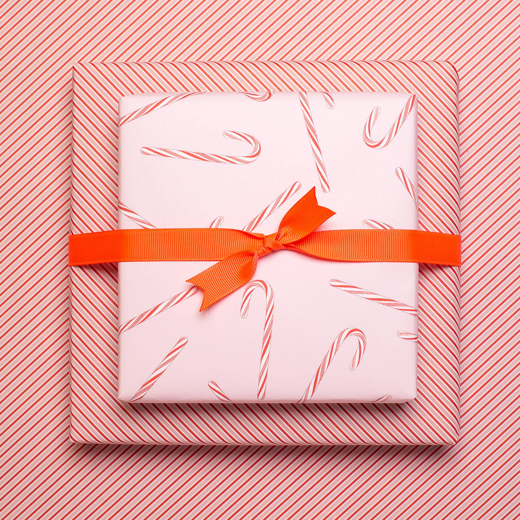 My Pretty Circus - Wholesale Flat Wrap - Christmas wrapping paper pink candy canes - double sided4