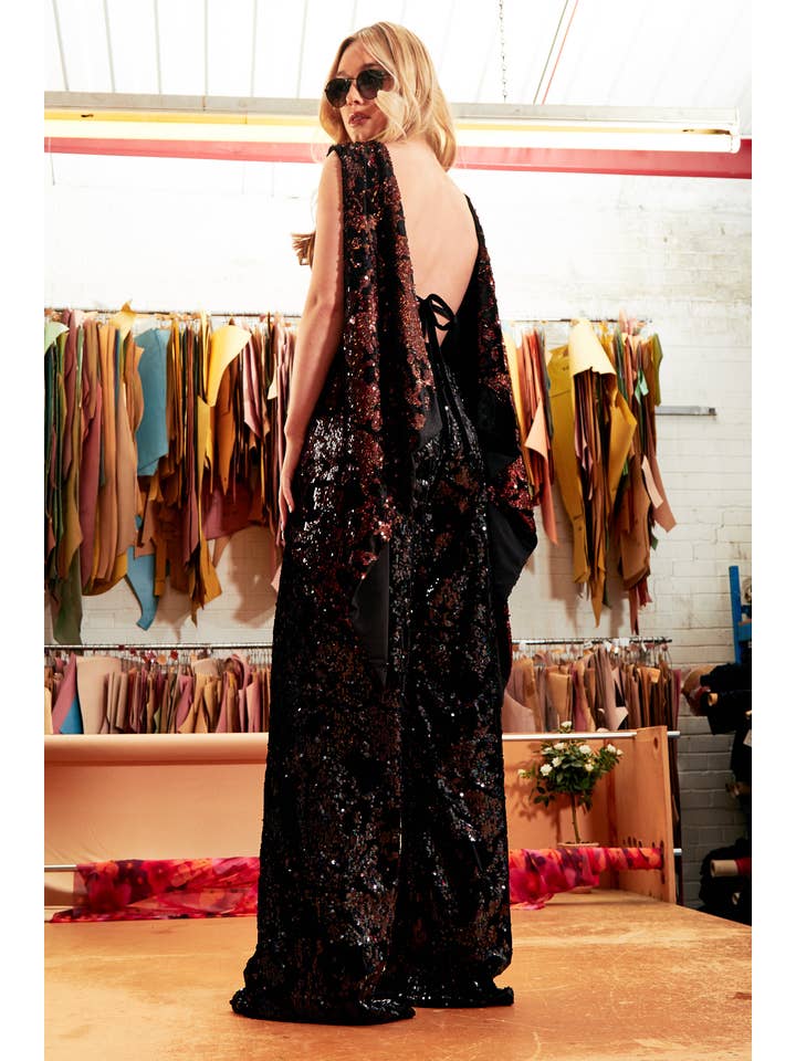 Preto La Mia - Calças de perna larga de veludo de lantejoulas pretas até o chão para venda a revendedores na Faire6