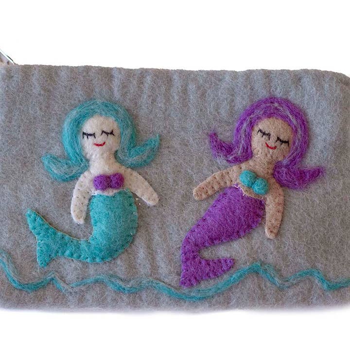 Global Groove Life - Venta al por mayor Monedero - Mujer - Monedero de fieltro hecho a mano Mermaid Friends