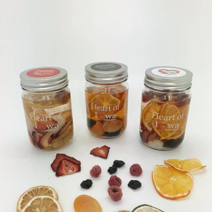 Heart of Iowa Market Place - Wholesale Food Gift Basket - Iowa Bar in a Jar9