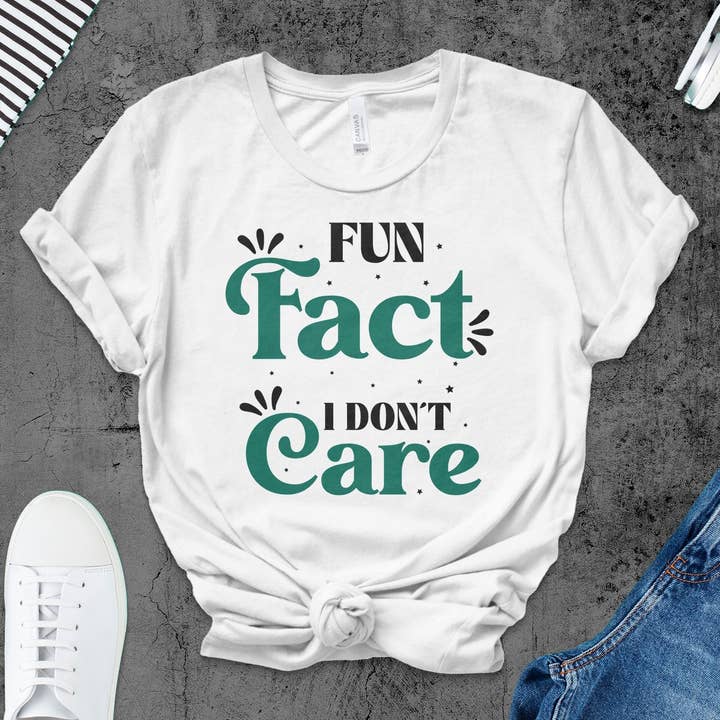 T-shirt Fun Fact I Don't Care Sarcastic Quote, t-shirt graphique unisexe, chemise humoristique décontractée, idée cadeau originale, haut tendance pour la vente par FreakyTeeFactory
