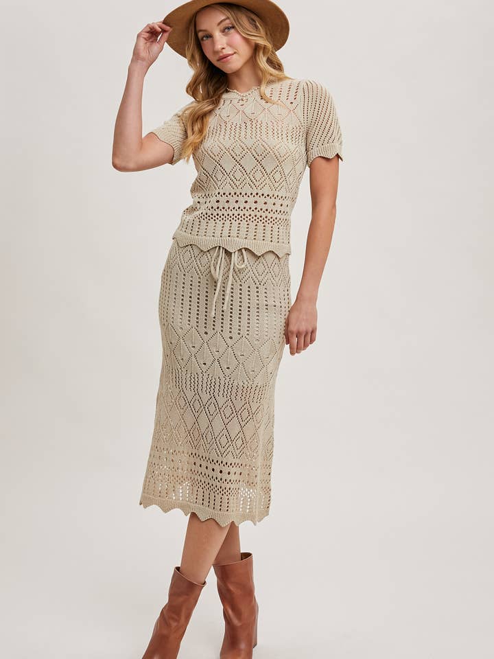 Bluivy – Großhandel Set aus Oberteil und Rock – Damen – GEHÄKELTES STRICKPULLOVER UND ROCK MIT WELLENSAUM-SET