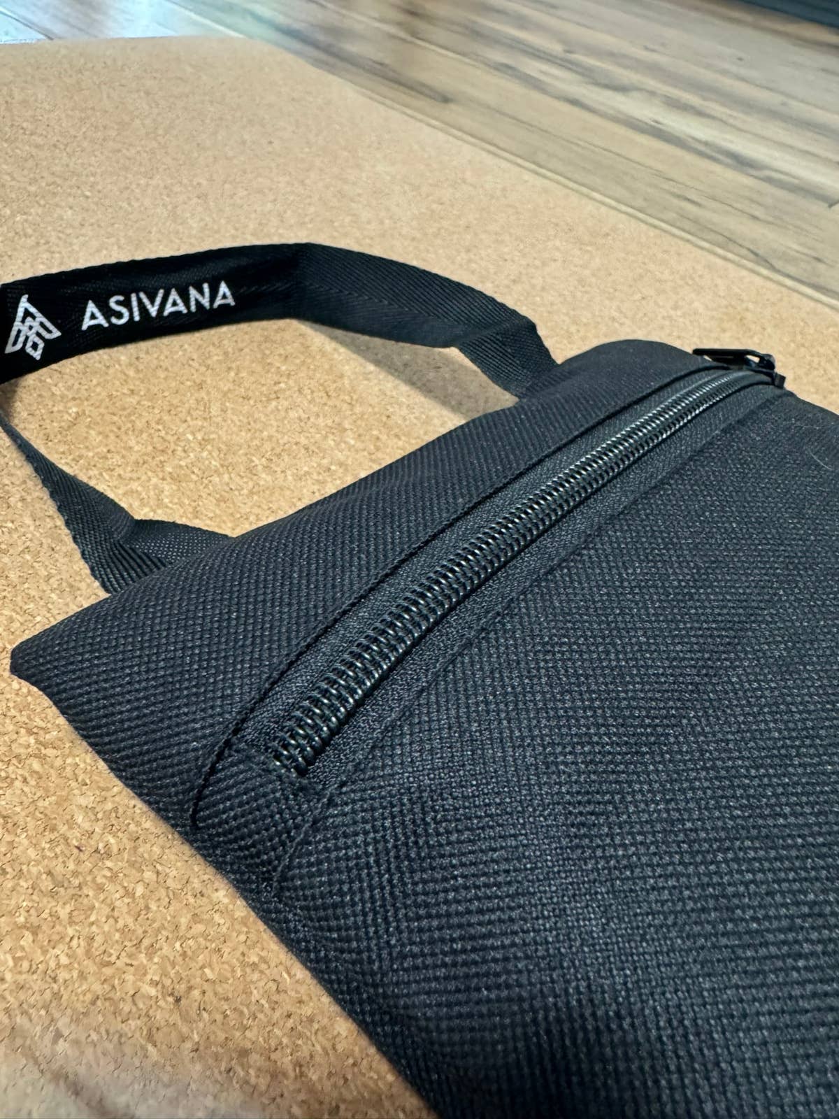 Asivana Yoga Company - Wholesale Fitness Equipment - Rooted - Yoga Sandbag 10 lbs (Unfilled)9