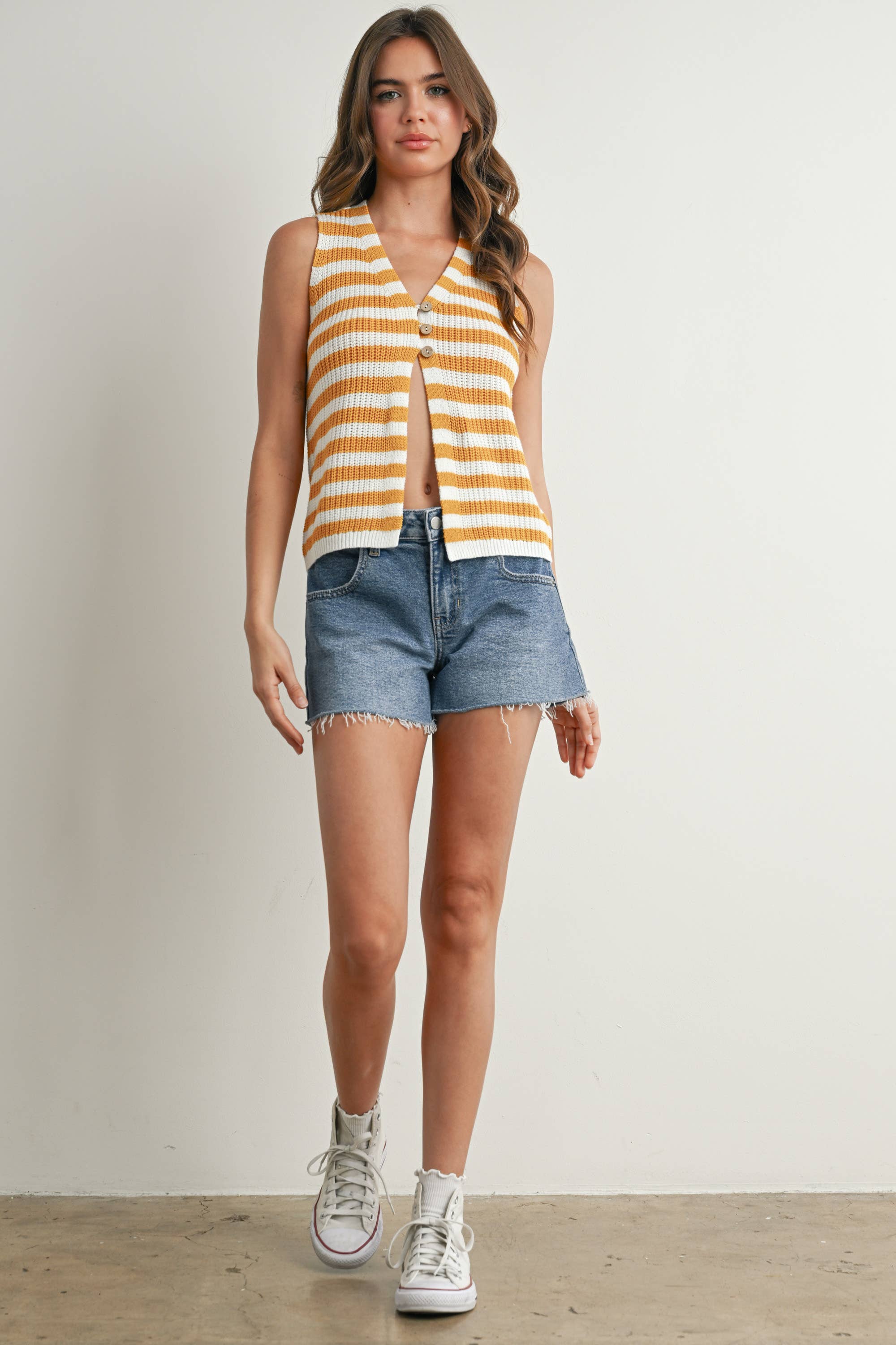 BUTTERMELON - Wholesale Sweater Vest - Women's - Striped Button-Front Sweater Vest - BMW773318