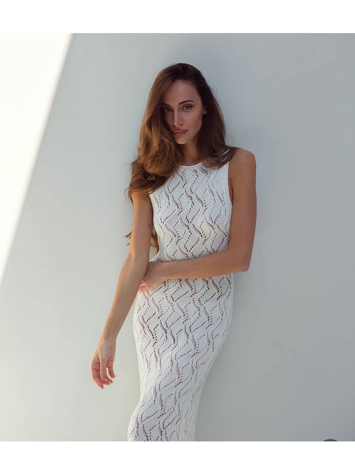 Nenya Fashion Limited – wholesale Dress – Women's – Openwork Sleeveless Maxi Dress Rafaella9