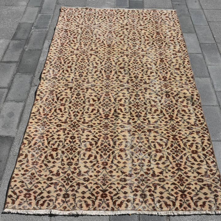 Handmade Beige & Brown Geometric Rug, 3.9x6.8 Ft Classic Rug for wholesale by Vintage Rugs Loom