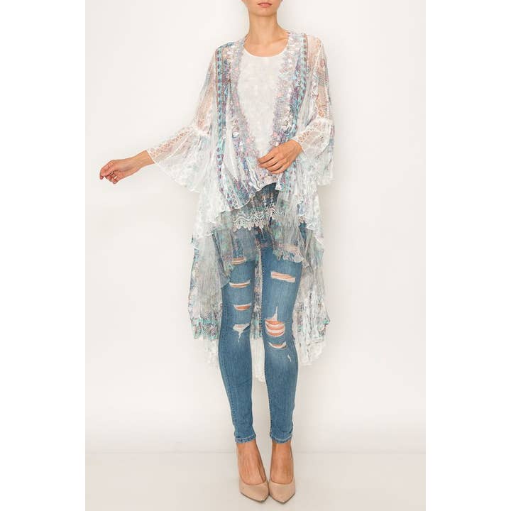 BOHEMISK HELSPETSLÅNG HI LOW KOFTA-4508 IVORY/TURKOS för wholesale av Origami Apparel ~ Lace and Crochet inspired