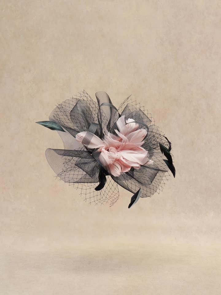 Vintage Veil Feather Fascinator for wholesale by BABEYOND