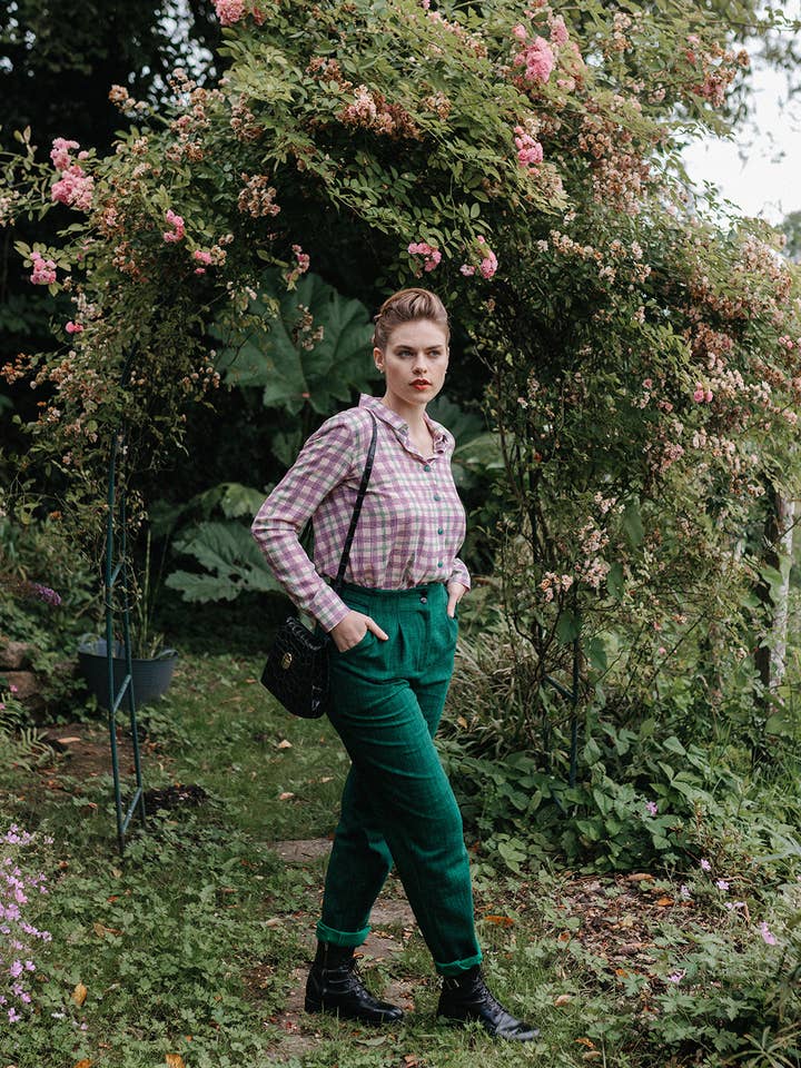 Sewing pattern - Magnette pants for wholesale by COUSETTE