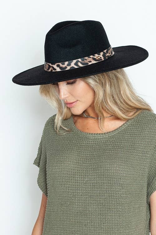 Justin & Taylor - Wholesale Fedora - Women's - Olivia's Here | Solid Black Felt Fedora with Leopard Trim2