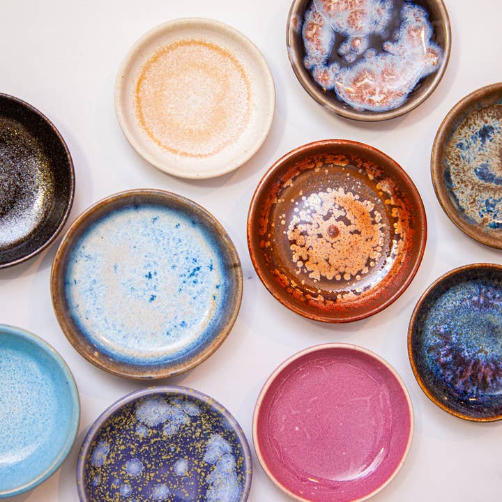 Melike Carr - Vente Plateaux à bijoux - Plats à anneaux en céramique, glaçures cristallines11