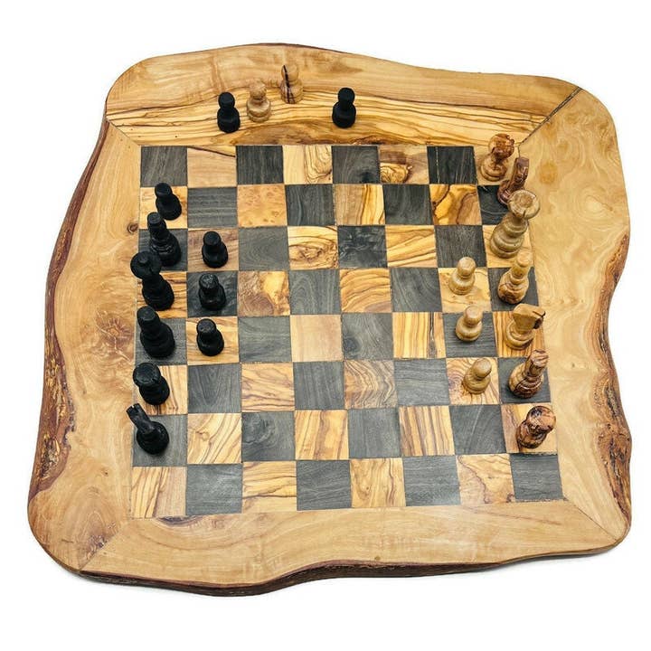 Bearthy - Wholesale Board Game - Olive Wood Handmade Large Unique Chess Board Gift6