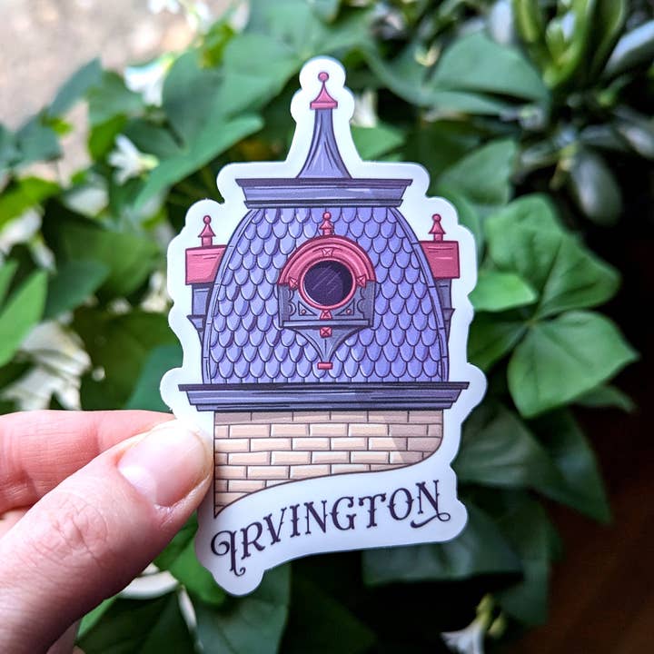 Autocollant Benton House Irvington pour la vente par Bolts and Stars