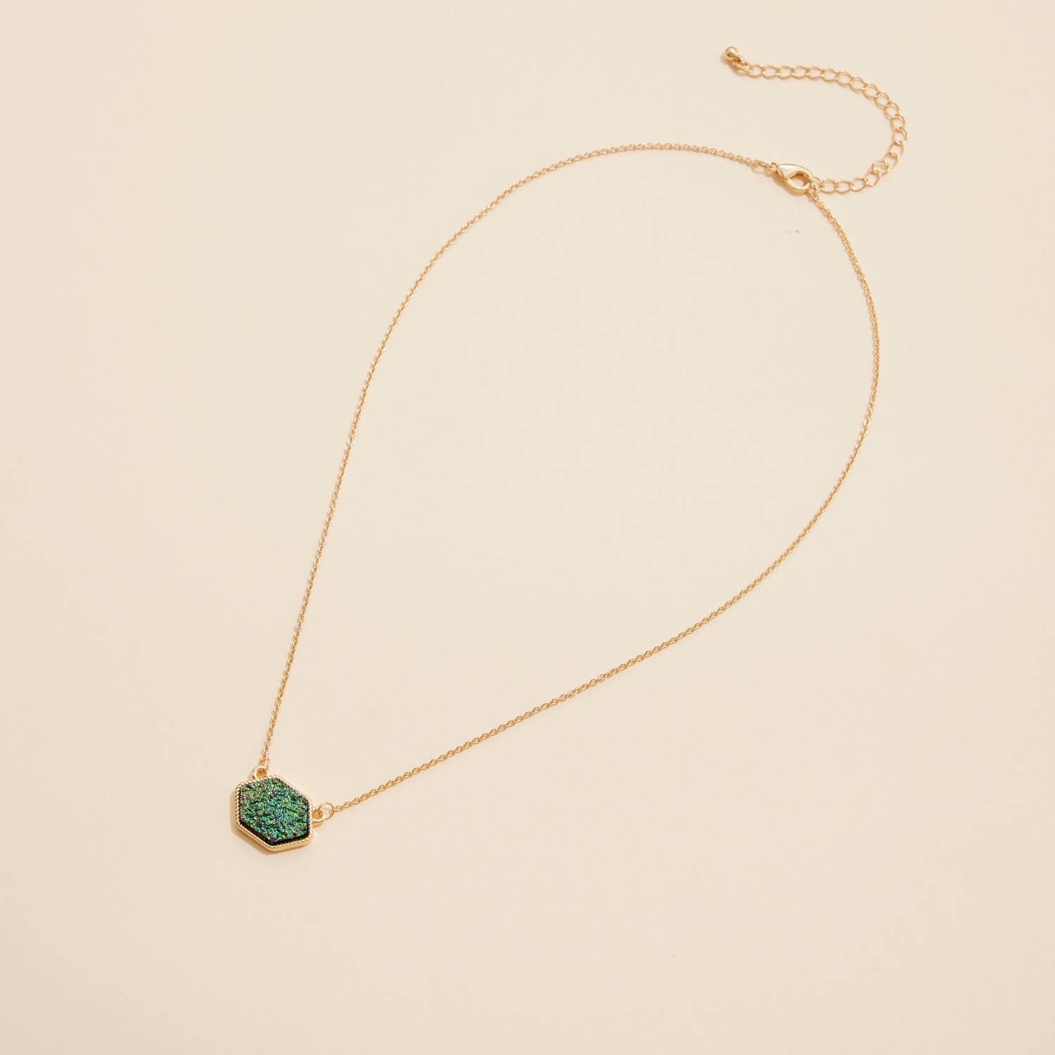 Frem - Wholesale Pendant/Charm Necklace - Hexagon Druzy Stone Charm Short Necklace10