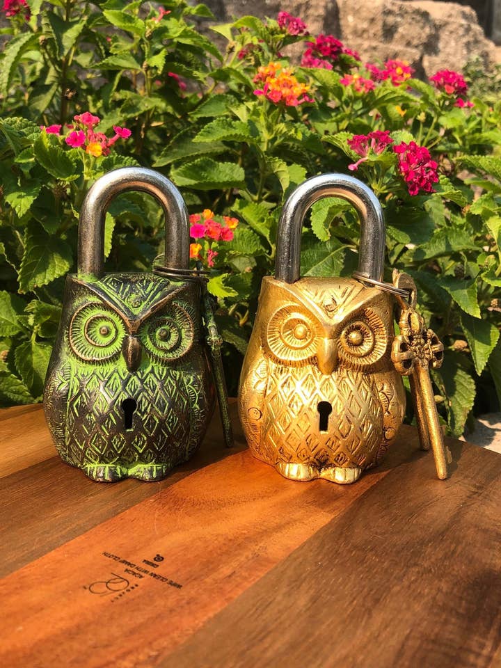 Owl Shaped Brass Padlock with Two Keys for Home Decor for wholesale by Like International
