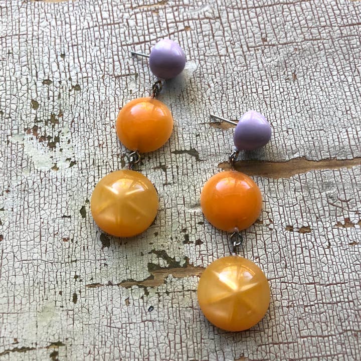 Leetie Lovendale - Venta al por mayor Pendientes colgantes - Pendientes colgantes de tripuntos, diseño de estrella moonglow, color lila y mandarina
