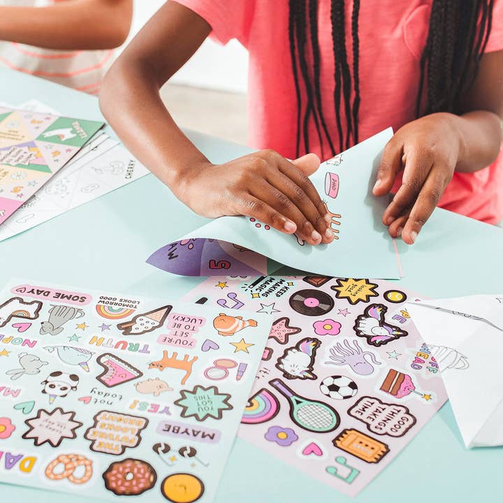 OOLY - Wholesale DIY Craft Kit - Kids - D.I.Y. Fortune Tellers Activity Kit - Set of 24 Designs