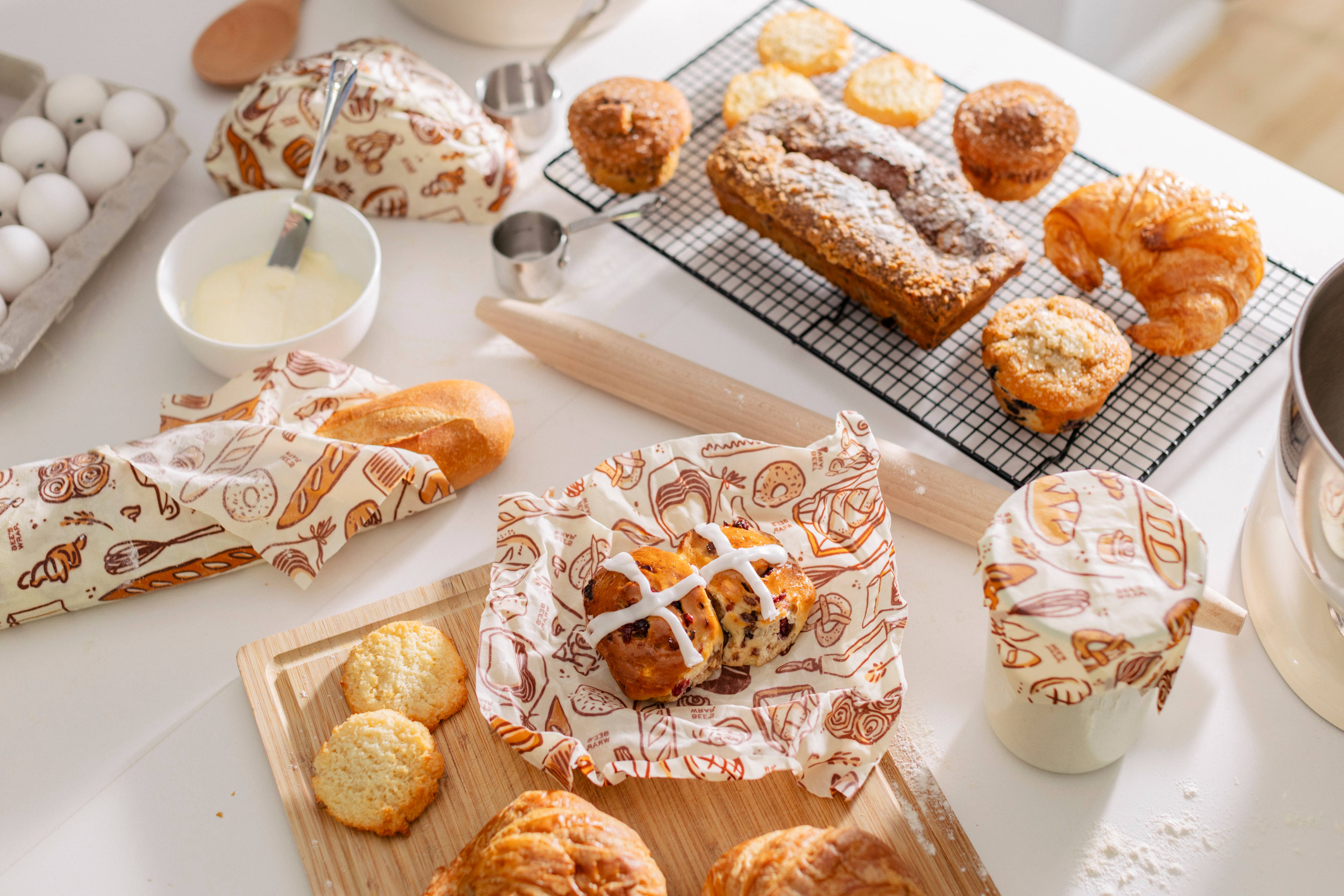 Bee's Wrap - Wholesale Food Storage Wrap/Bag - New! Bakery Lane - Assorted 3 Pack - Seasonal Print