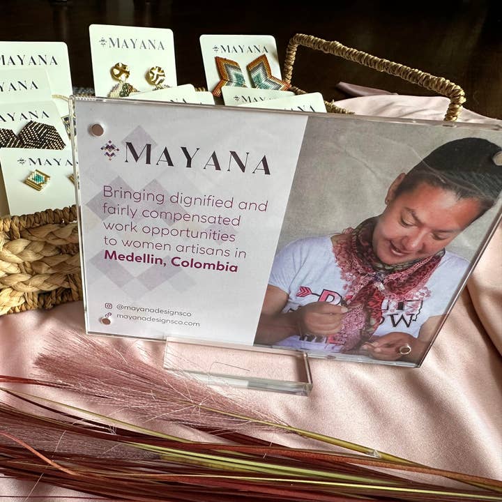 Mayana Designs Co - Wholesale Picture Frame - Magnetic Acrylic Shelf Talker Frame