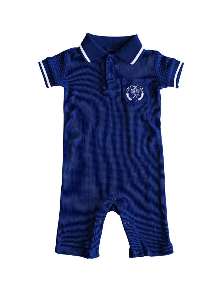 Barboteuse polo en bambou gaufré pour la vente par Charlie Lou Baby