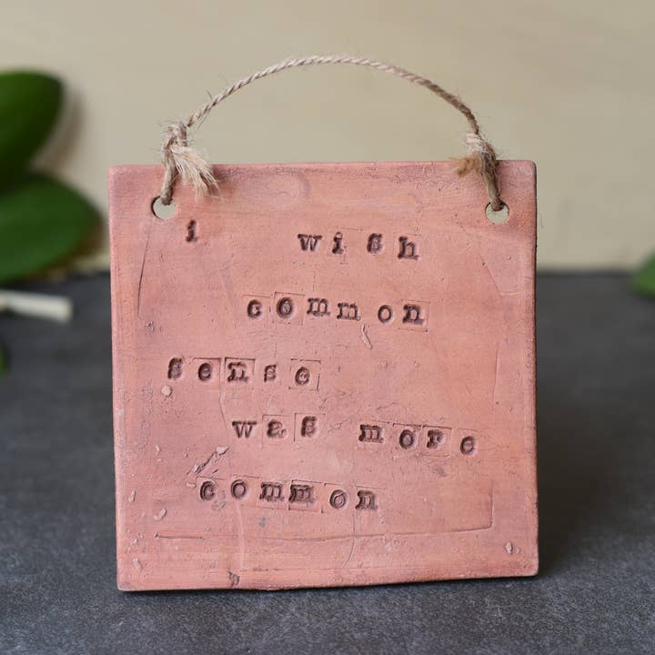 Tekstfliser - generelle / hverdagslige kategorier for engroshandel hos Mud & Maker