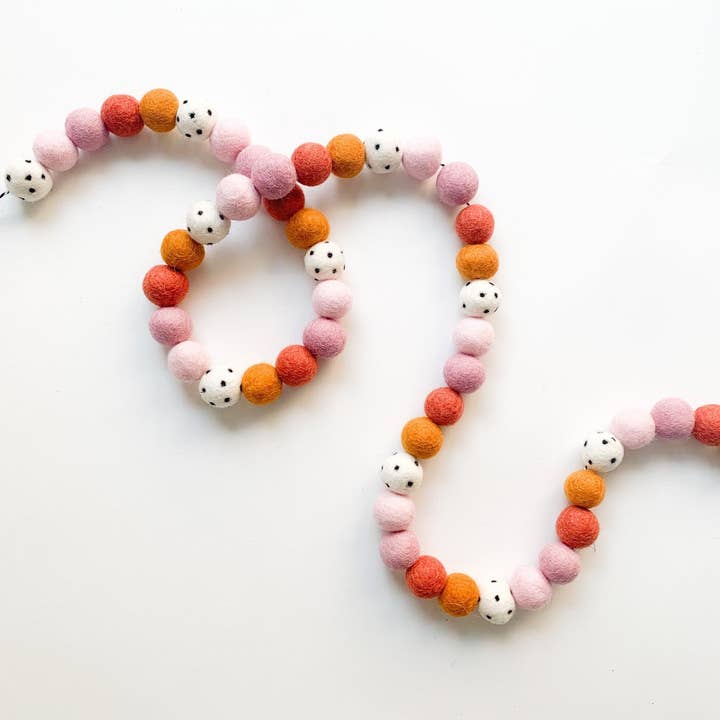 Pearl & Jane - Wholesale Bunting/Garland - Golden Fall Felt Ball Garland1