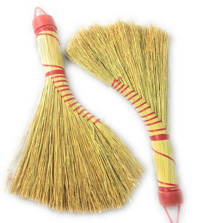 10 Natuurlijke Koren Bezem 12" - 32 cm voor wholesale door MENDI