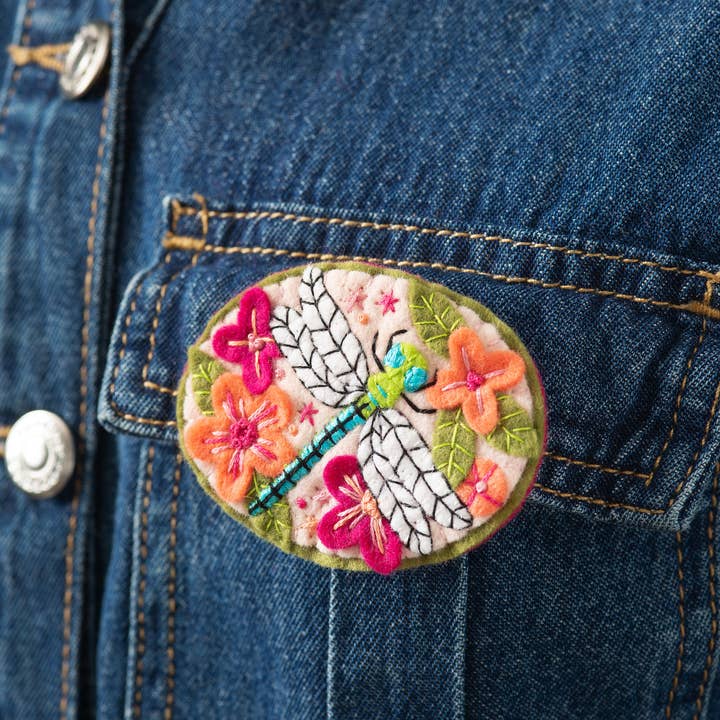 Hawthorn Handmade (US Duties Paid) - Wholesale Craft Sewing Kit - Dragonfly Felt Craft Brooch Kit | Complete Craft Kit2