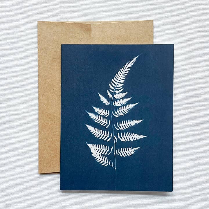 Fern n° 7 | Carte vierge sur le cyanotype botanique pour la vente par Atwater Designs