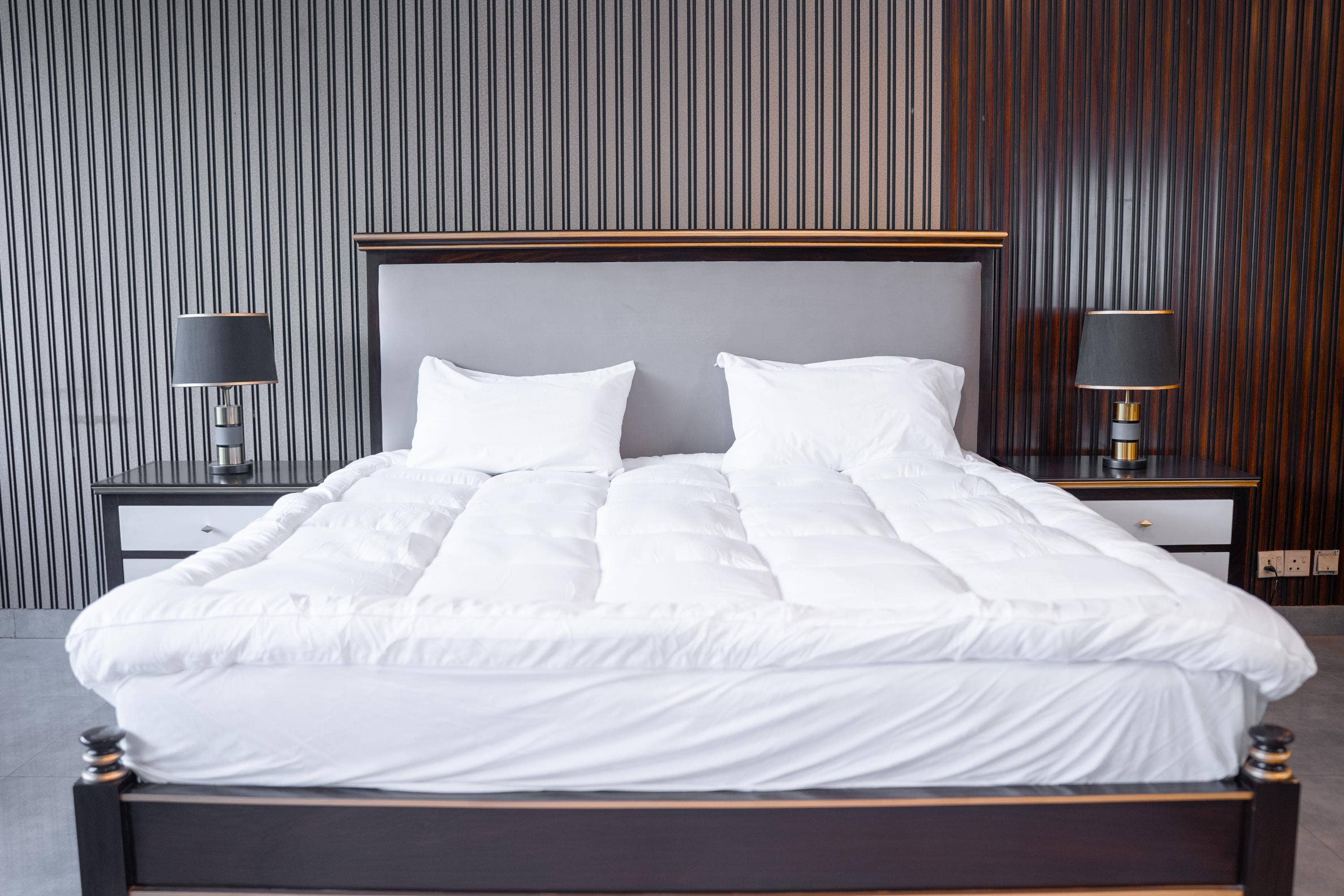 Orimono Elegance - Vendita all'ingrosso Coprimaterassi/Protezioni materasso - Ortopedico topper materasso con imbottitura spessa da 10 cm | Lusso morbido e confortevole5