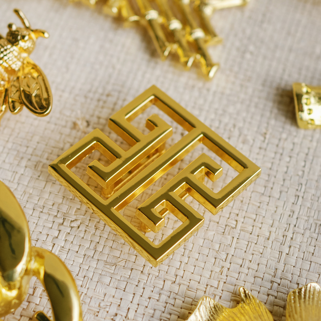 Garland Bags - Wholesale Belt Buckle - Women's - Square Greek Key Interchangeable Artisan Belt Buckle 1