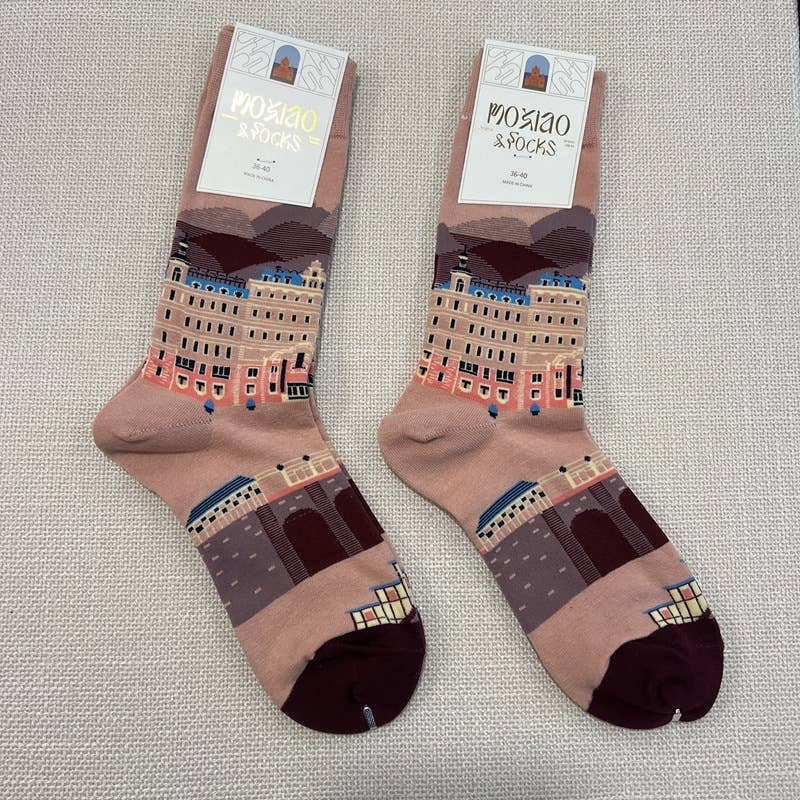 Tourtiwi - Vendita all'ingrosso Calzini - Donna - Calzini alla caviglia con motivo artistico colorato di tulipani e fragole.3