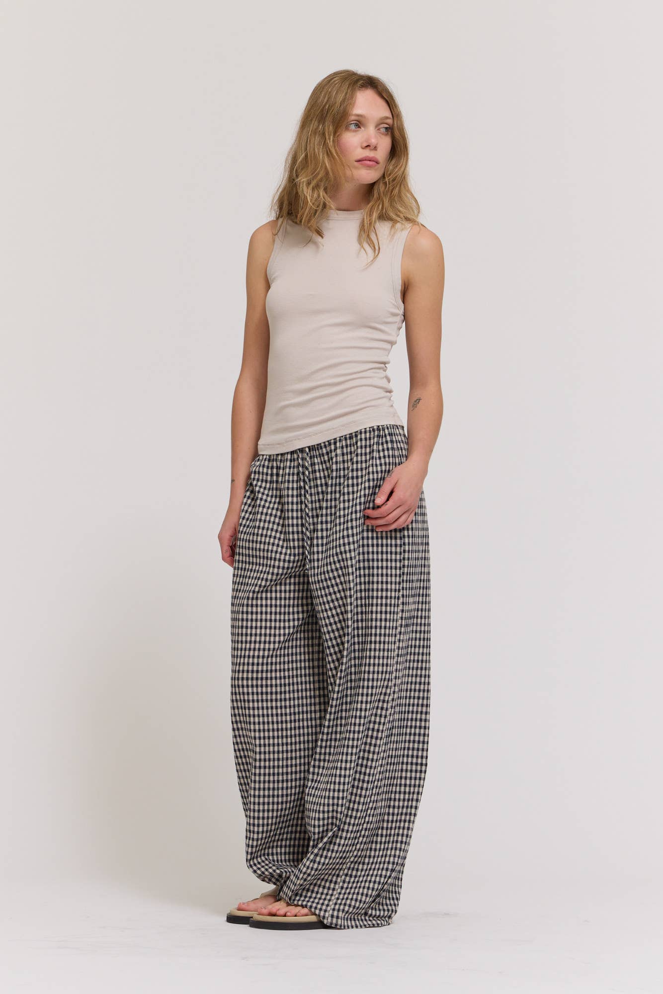 Grade & Gather – Großhandel Tanktop – Damen – 41886 - TRANSPARENTES TANKTOP8