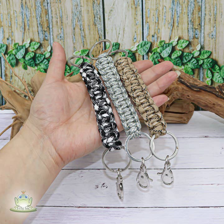 Natalia - Wholesale Keychain - Unisex - Braid Classic 6-Pack Paracord Keychains - SET 65