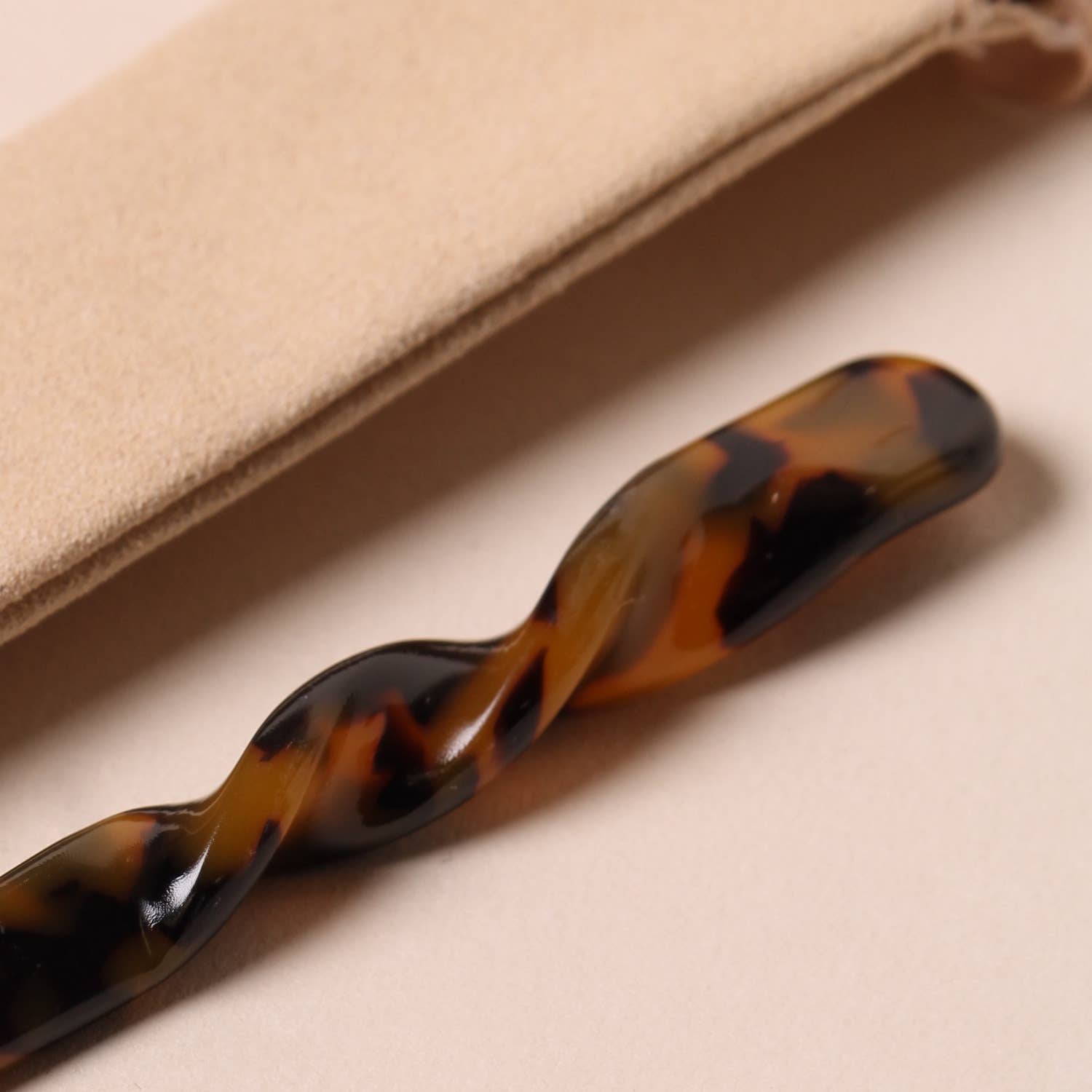 Peignee Paris – wholesale Hair pin – Hairpin - Panther1