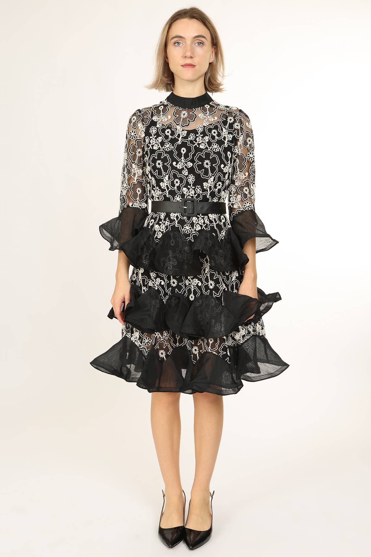 Beulah Style - Wholesale Jurk - Dames - Maxi-jurk van bloemenkant en gelaagde tule QC37808