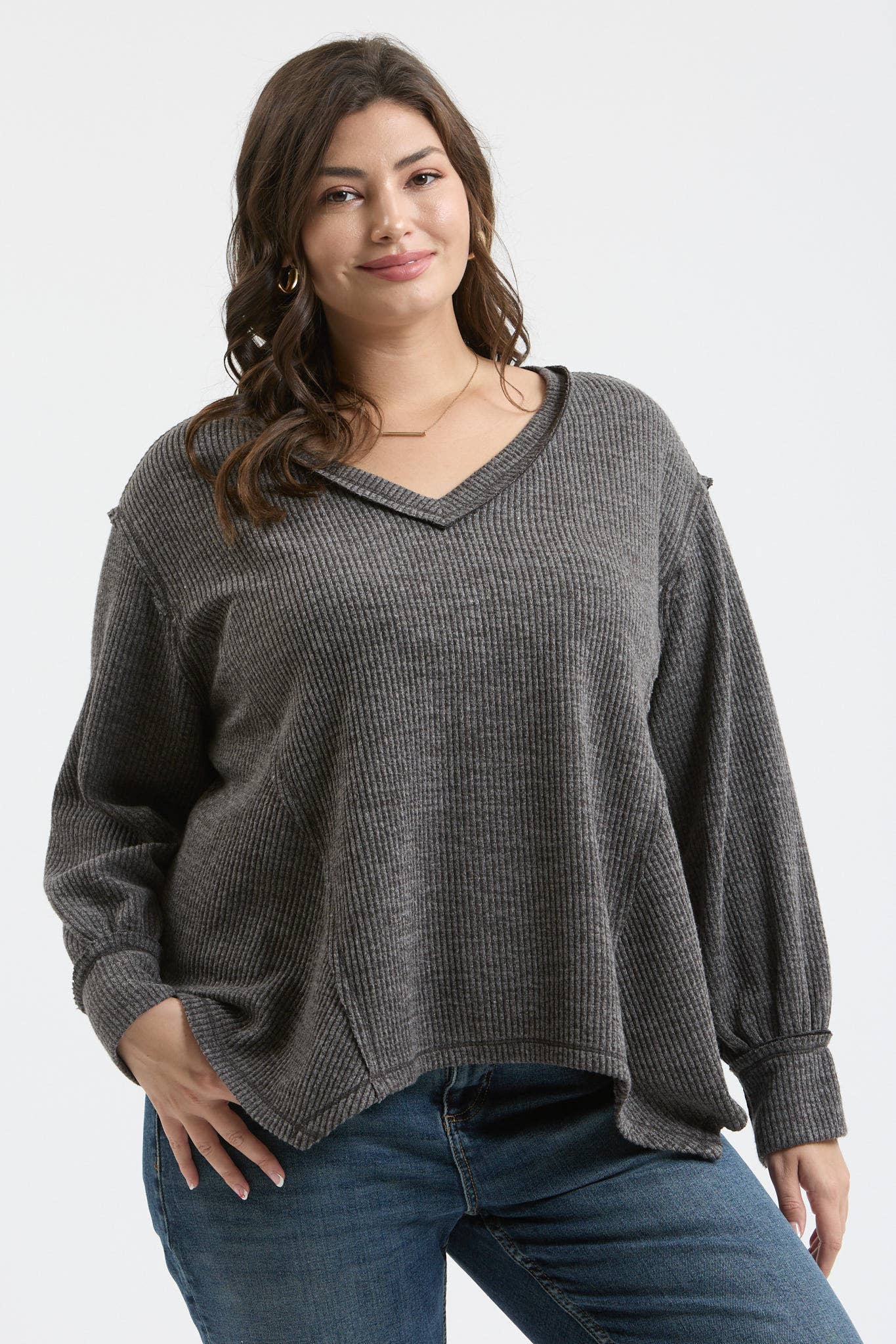 Blu Pepper - Wholesale Knit Top - Women's - PLUS V NECK ASYMMETRICAL HEM LONG SLEEVE KNIT TOP3