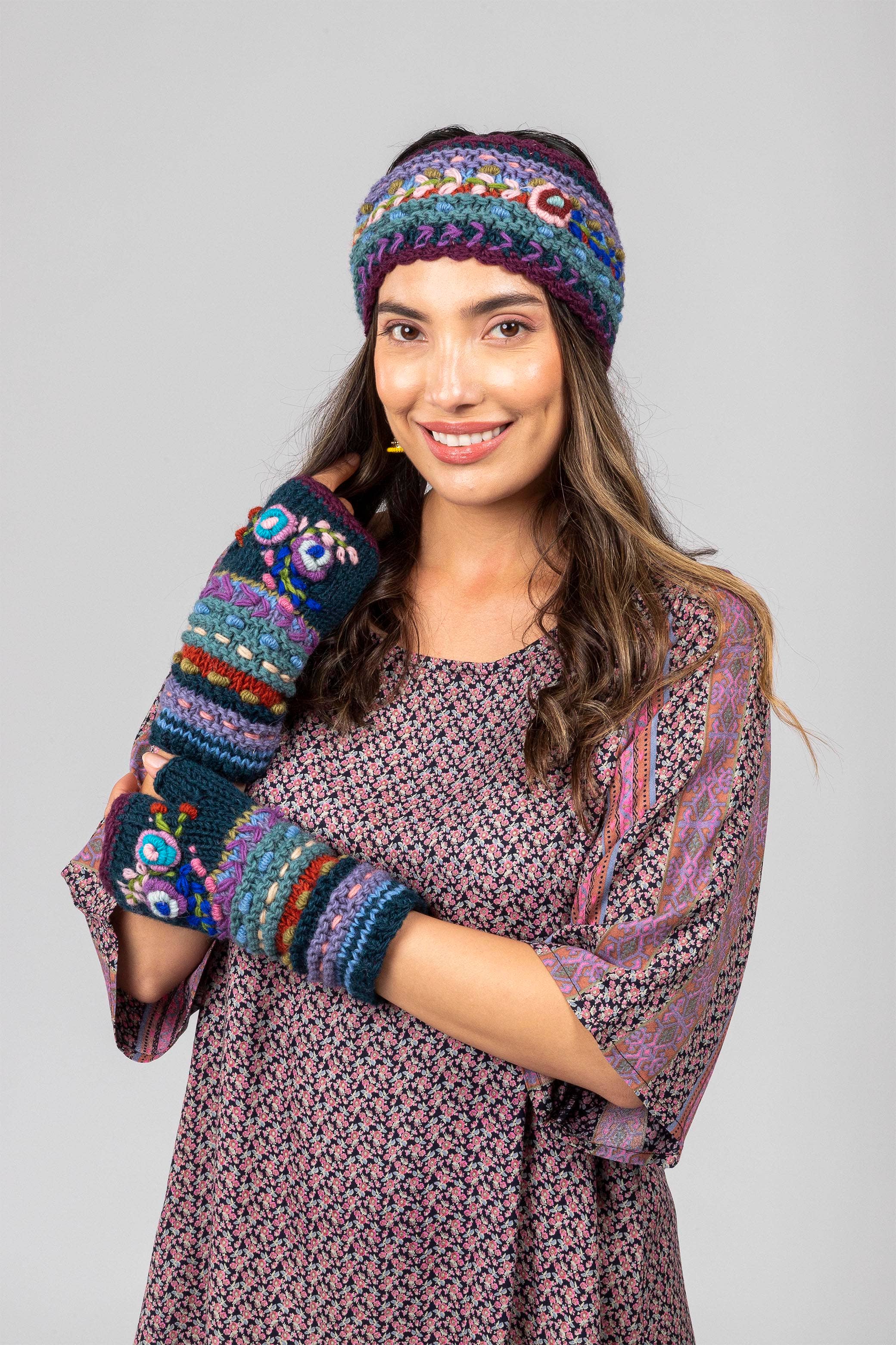 Windhorse Trading Inc - Wholesale Beanie - Women's - Lama Embroidery FAmily_94 5