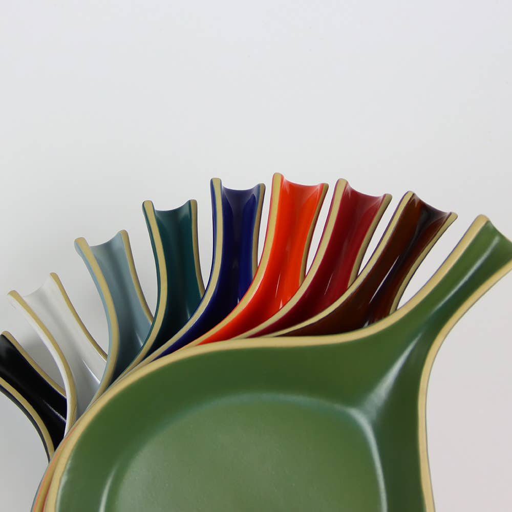 Emerson Creek Pottery - Wholesale Dinner Plate - Brookline Skillet Plate6