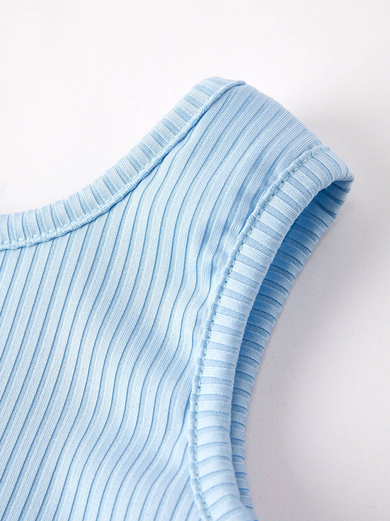 Rylee Faith Designs - Venta al por mayor Pantalones - Niños - Conjunto de Top con Estampado Floral de Conejito Azul y Pantalones Acampanados para Niñas de Pascua2