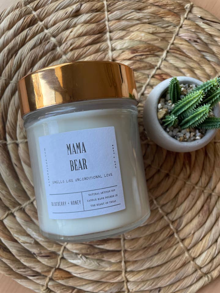 Mamma Orsa, profuma di amore incondizionato, candela di soia per la vendita all'ingrosso da parte di dax + jade