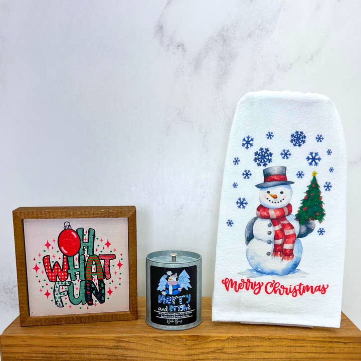 Driftless Studios - Wholesale Jar/Filled Candle - Merry & Bright Soy Wax Candle - Rustic Tin Holiday Candles1