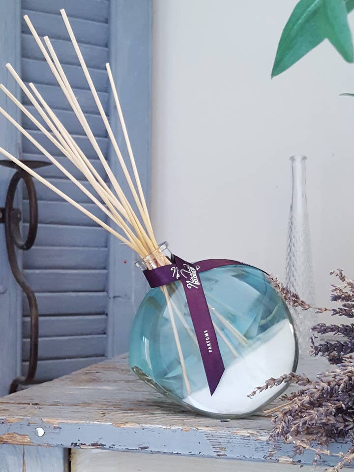 Diffuseurs à roseaux français de luxe White Sand 400 ml pour la vente par La Belle France