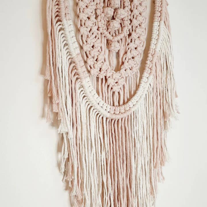 Bea'slittlestore - Wholesale Sculpture - Macrame Wall Decor Baby Pink & Natural Macramé Wall Hanging