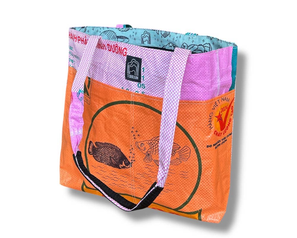 TORRAIN Recycled Bags - Wholesale Tote Bag - Women's - Sustainable Barrel Tote Bag3