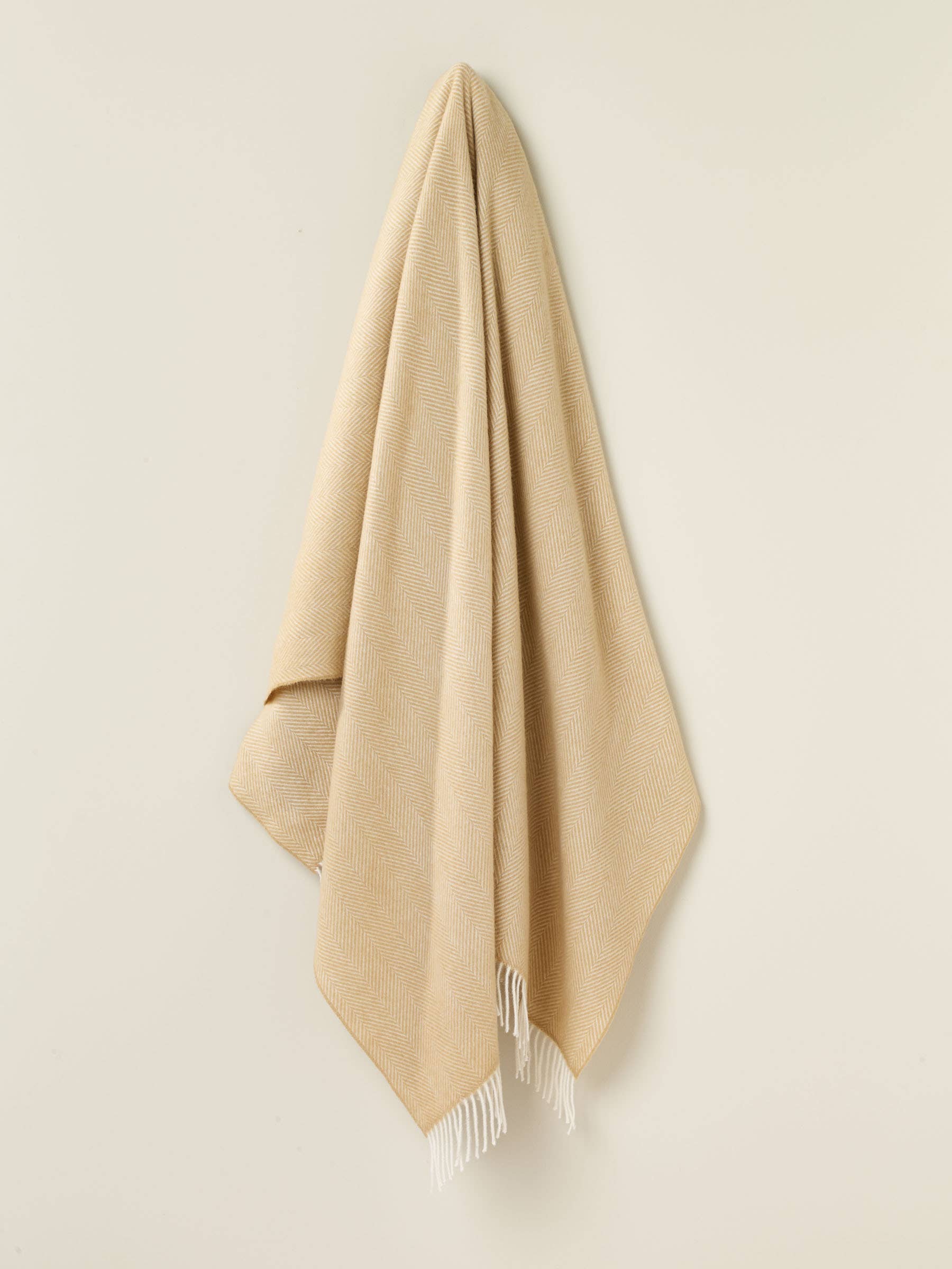 Bronte by Moon – wholesale Prydnadsfilt – Herringbone Merino-pläd1